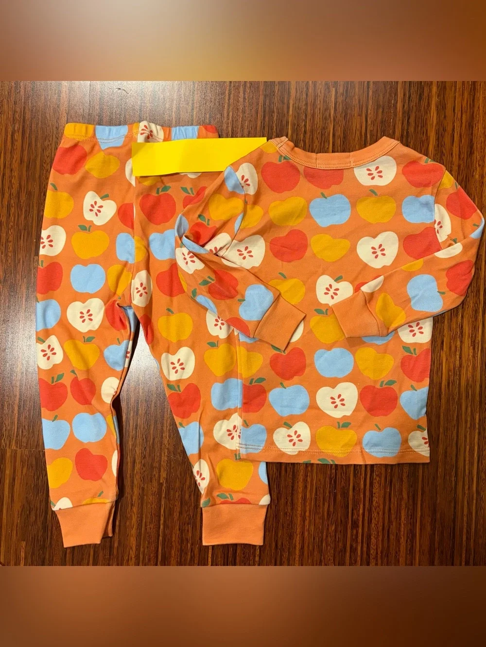 Set of two La Paloma lightweight Peruvian cotton pajamas size 2 unisex NWT